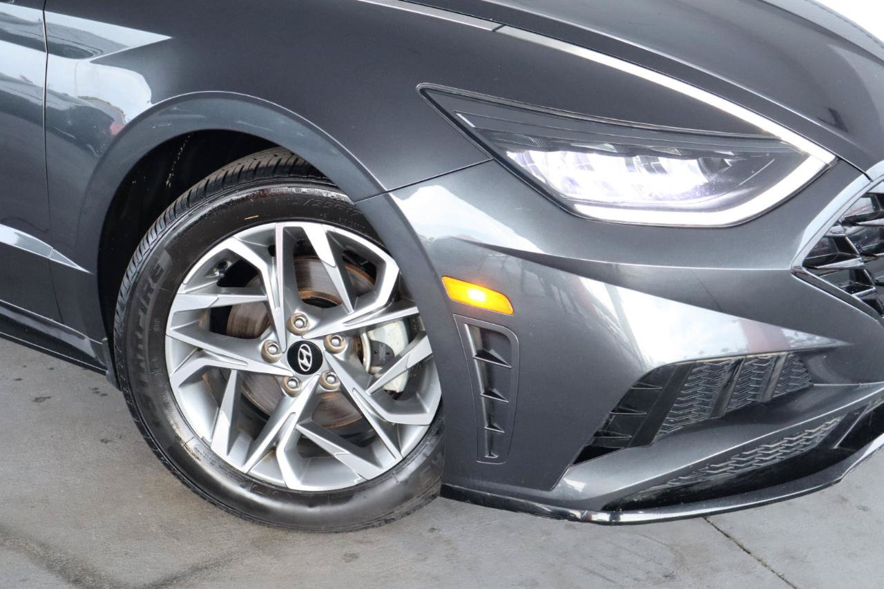 Used 2021 Hyundai Sonata SEL w/ Convenience Package FWD image 4