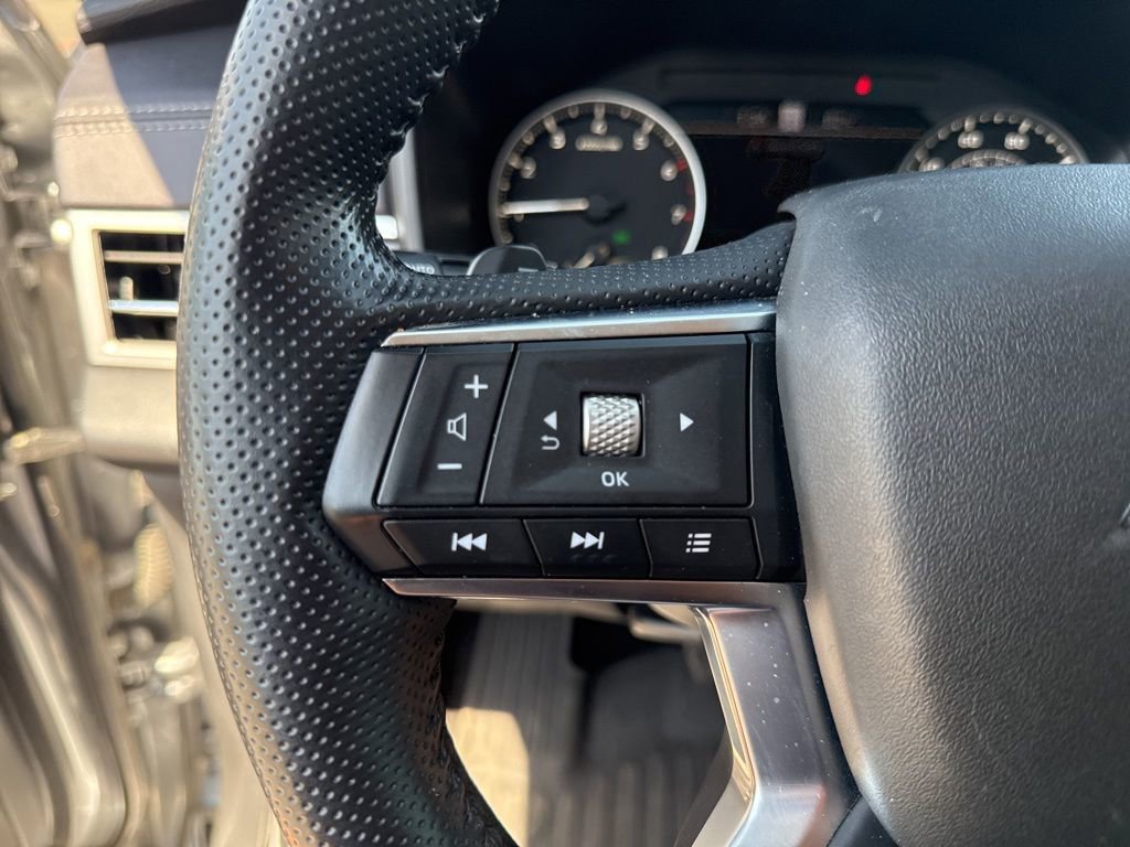 Used 2024 Mitsubishi Outlander SE FWD image 20