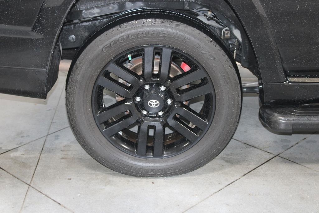 Used 2021 Toyota 4Runner Nightshade image 14