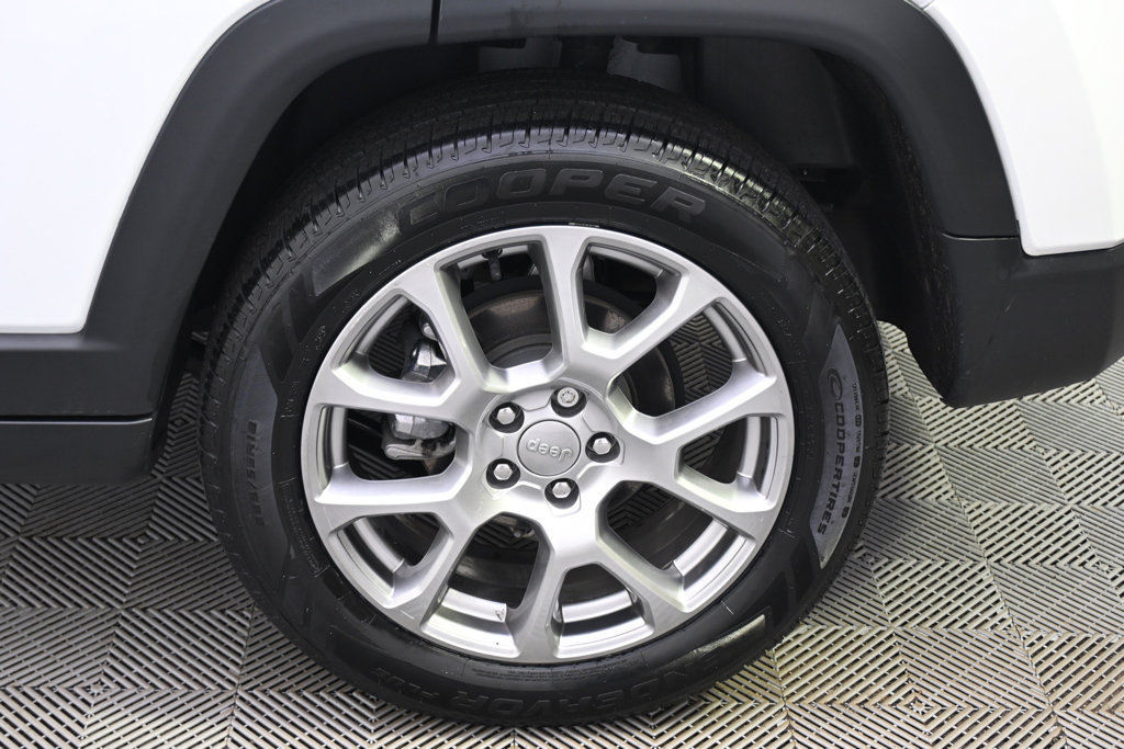 Used 2022 Jeep Compass Latitude AWD/4WD image 20