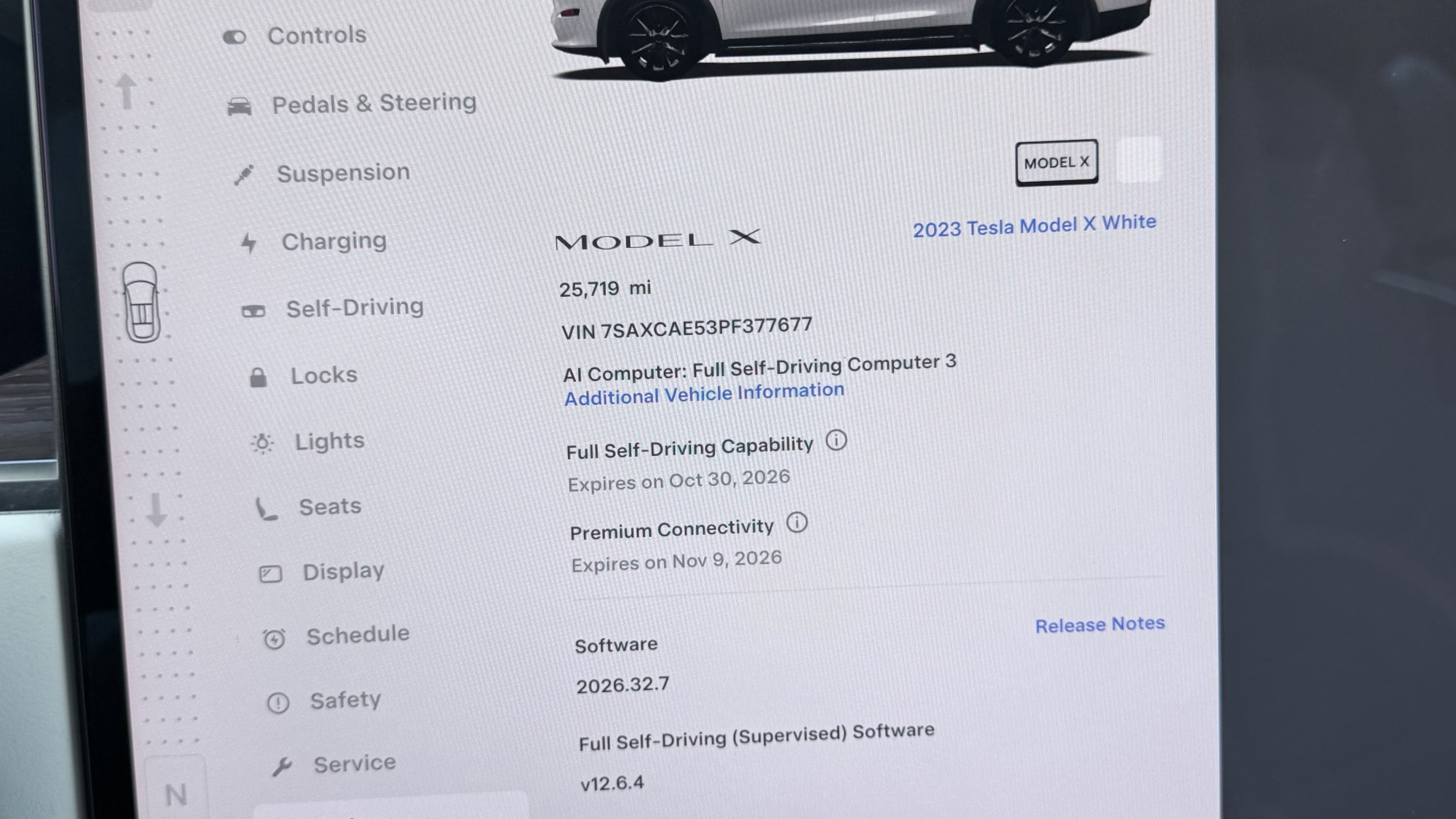 Used 2023 Tesla Model X AWD/4WD image 2
