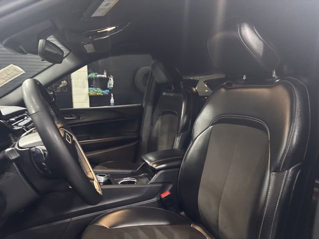Used 2023 Jeep Grand Cherokee Altitude AWD/4WD image 12