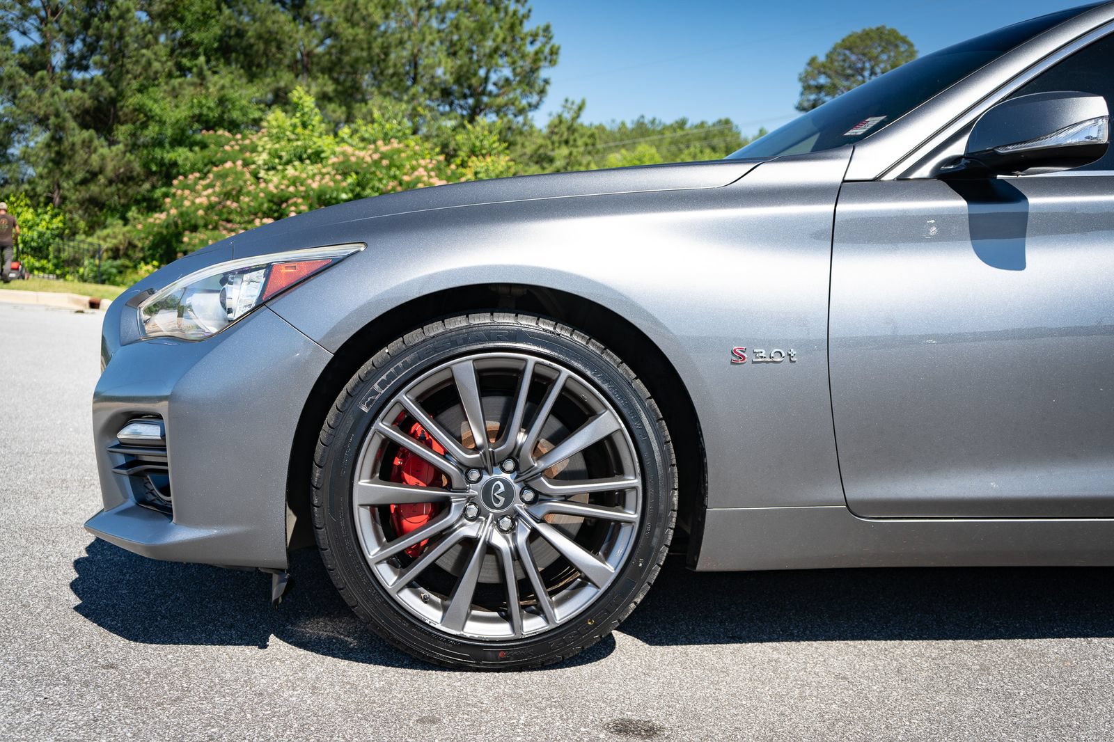 Used 2017 INFINITI Q50 Red Sport 400 AWD/4WD image 4