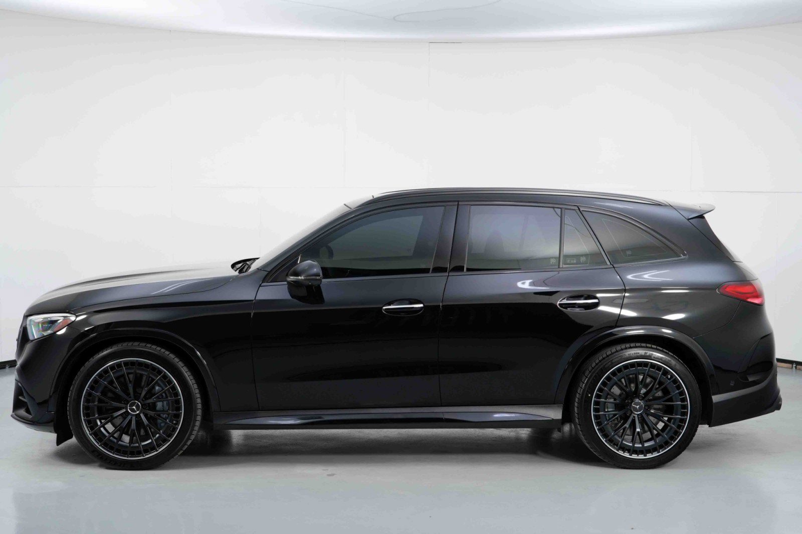 Used 2024 Mercedes-Benz GLC 43 AMG 4MATIC image 59