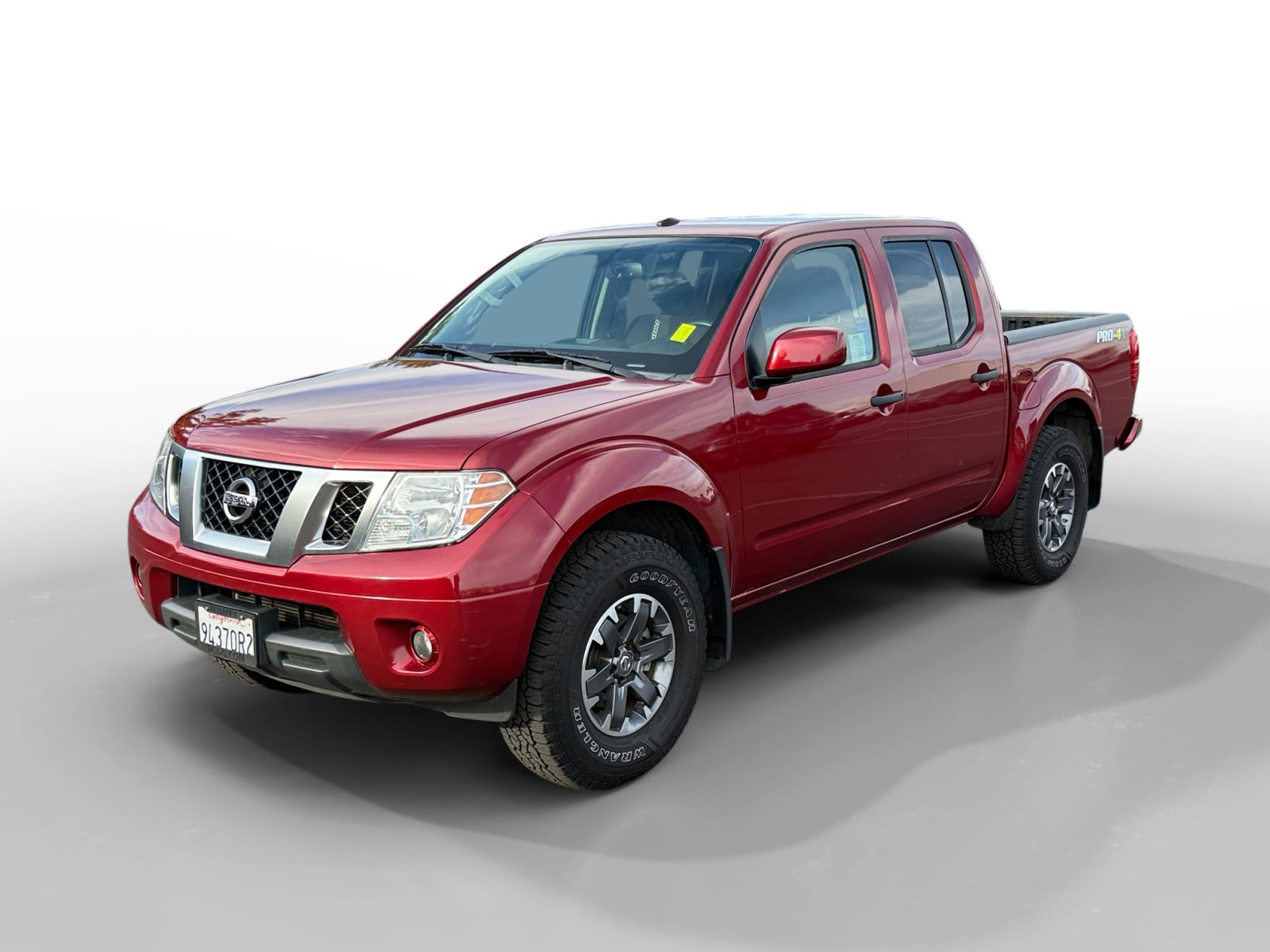 Used 2019 Nissan Frontier PRO-4X image 1
