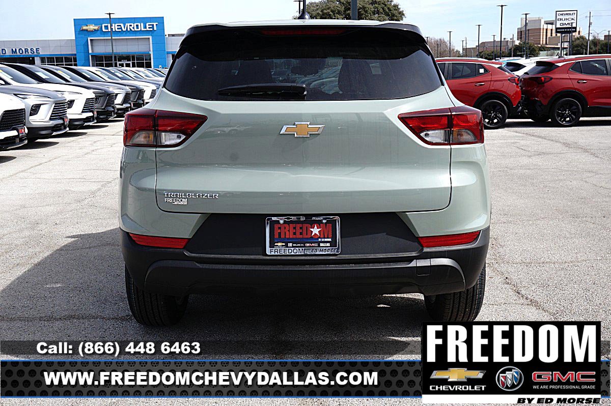 New 2026 Chevrolet TrailBlazer LS w/ LS Convenience Package FWD image 6