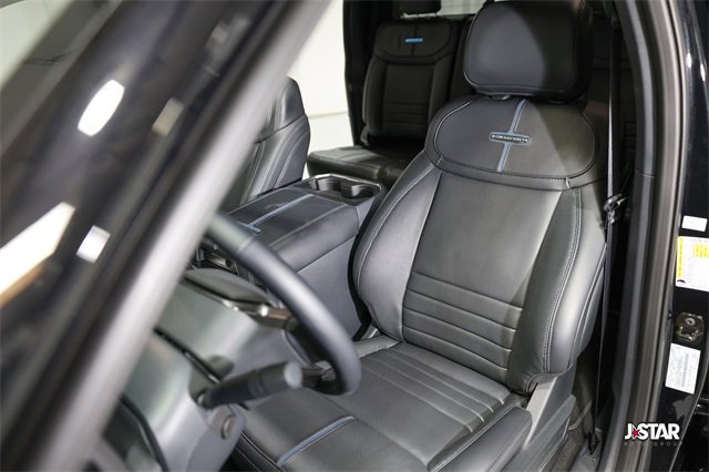 Used 2026 Ford F450 Platinum image 7