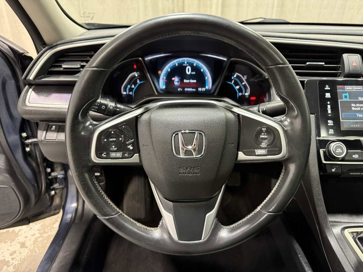 Used 2018 Honda Civic EX-T image 11