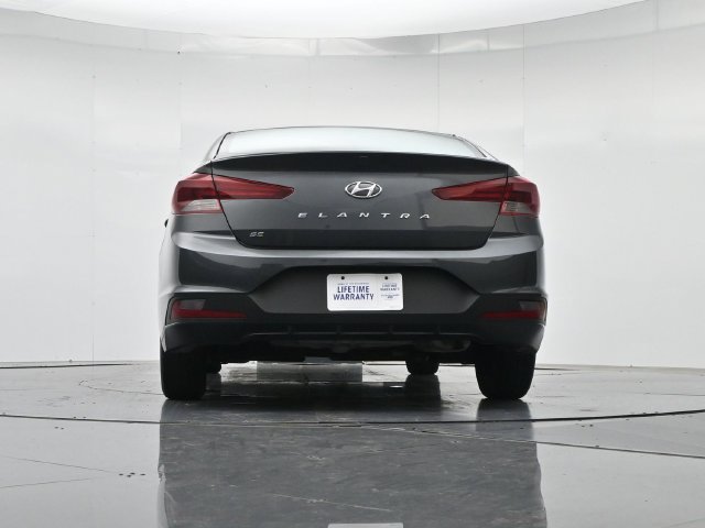 Used 2020 Hyundai Elantra SE FWD image 39