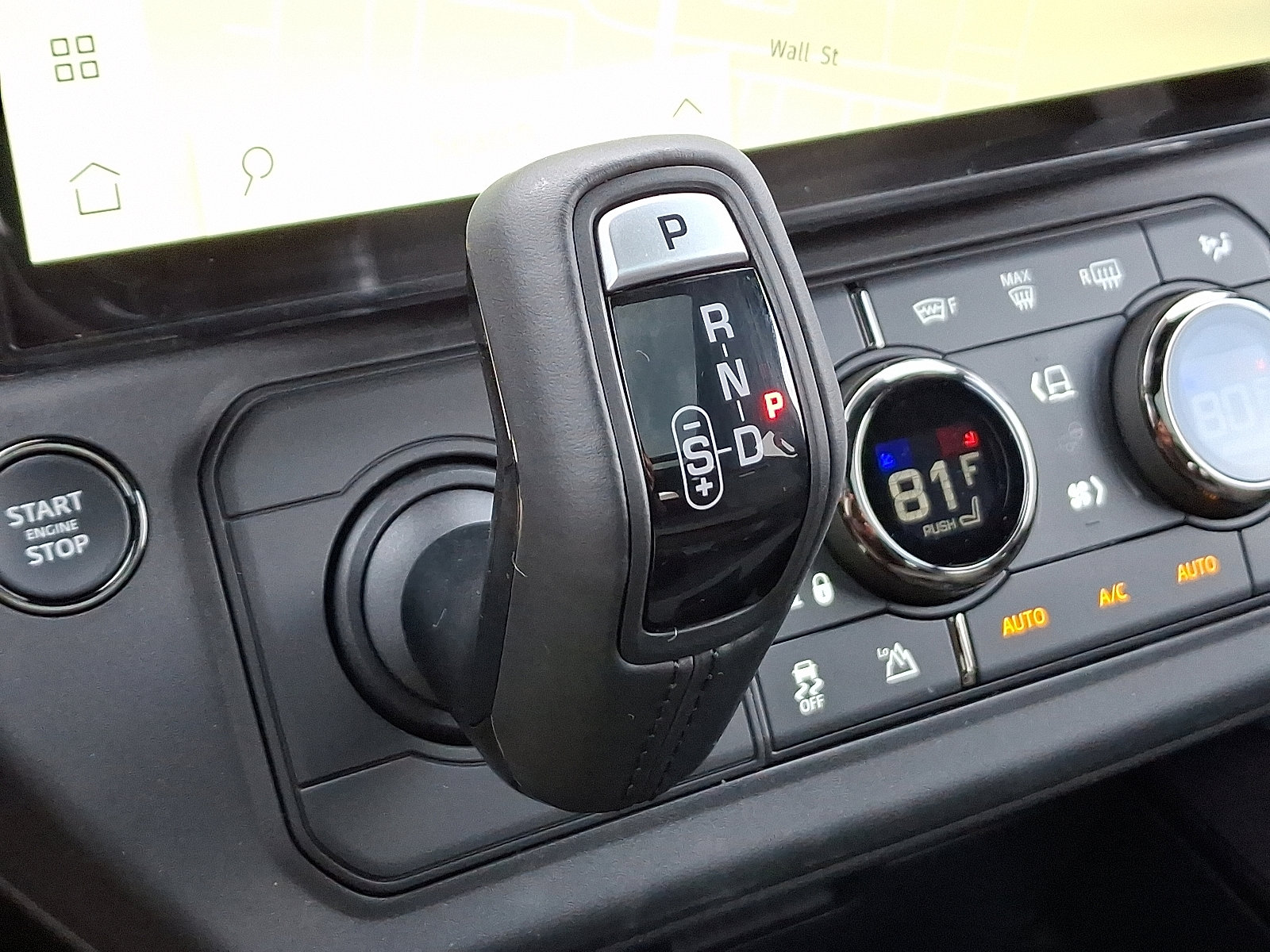 New 2026 Land Rover Defender 110 OCTA image 13