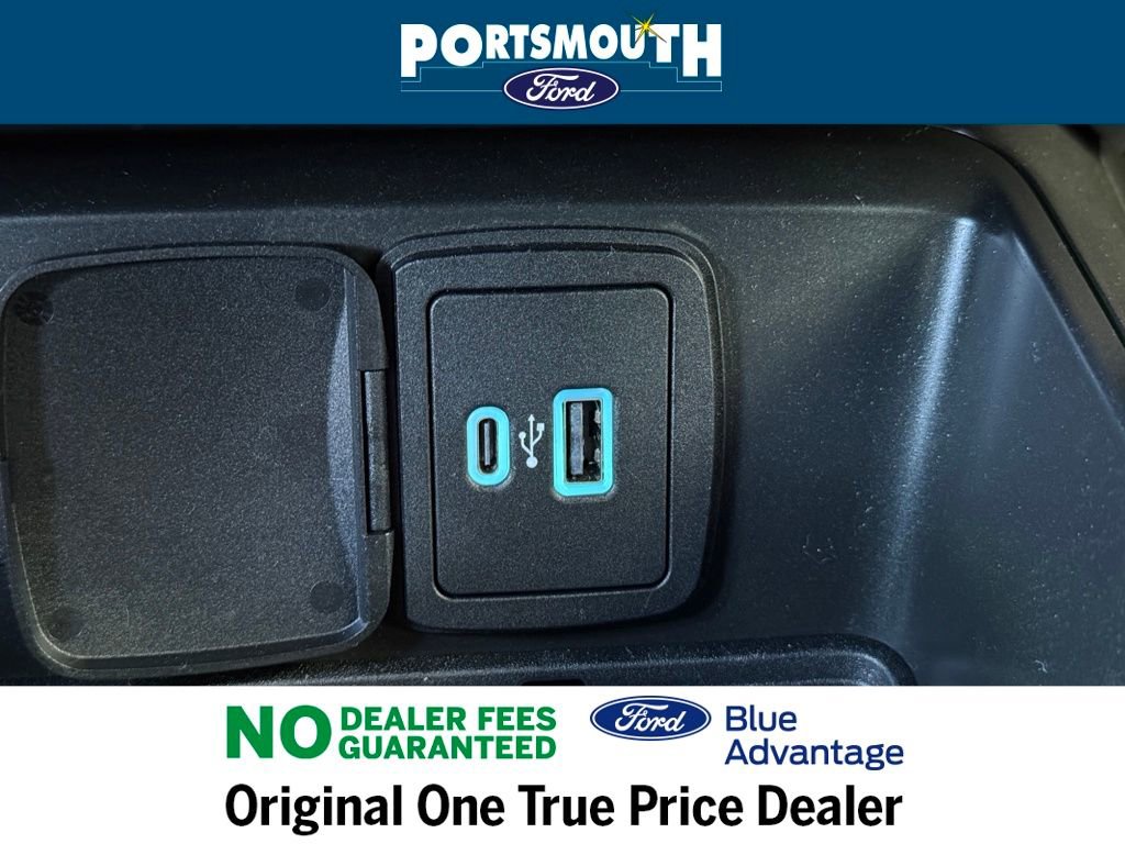 Used 2024 Ford Bronco Black Diamond image 11