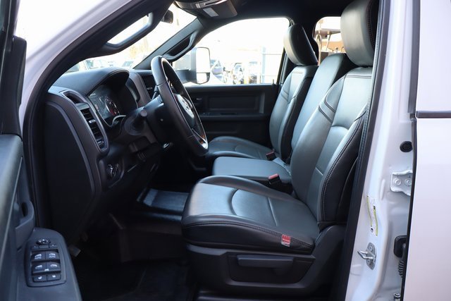 Used 2021 RAM 3500 Tradesman w/ Chrome Appearance Group image 28