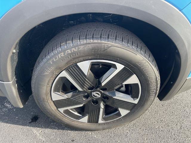 Certified 2025 Nissan Kicks SR AWD/4WD image 14