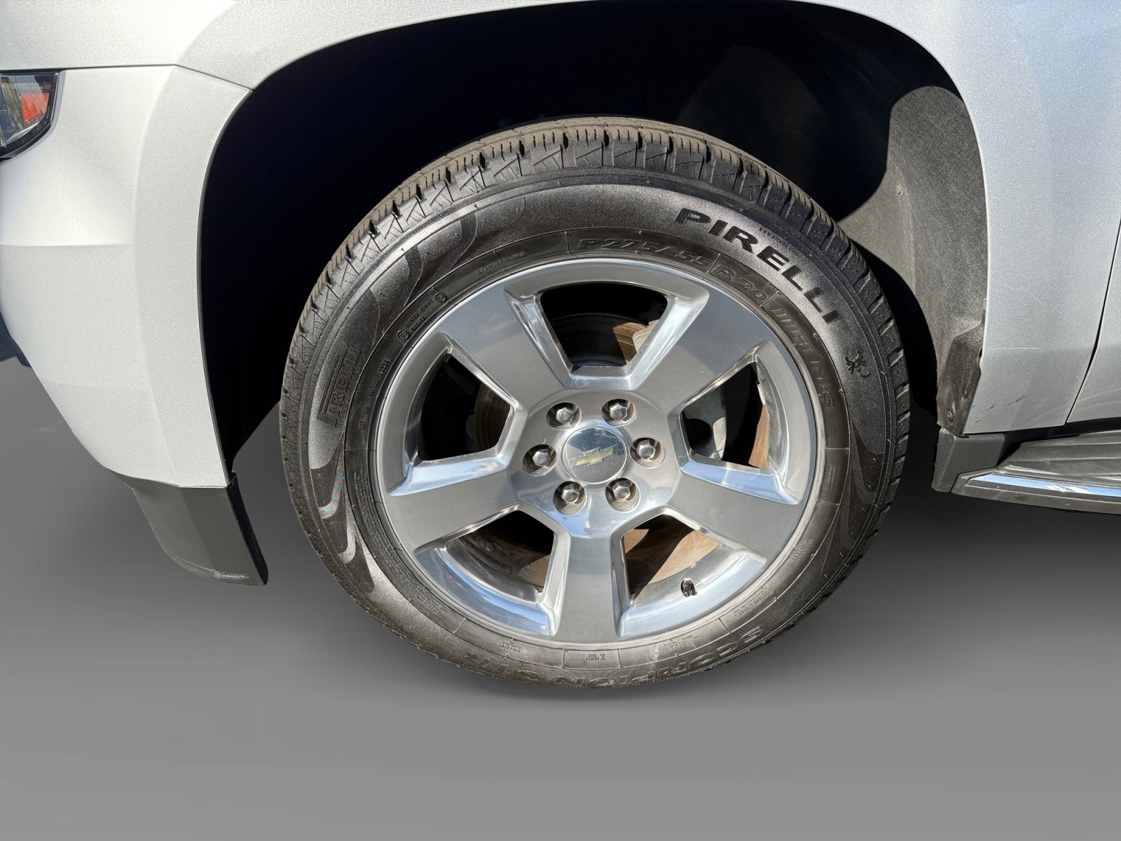 Used 2017 Chevrolet Suburban Premier image 9