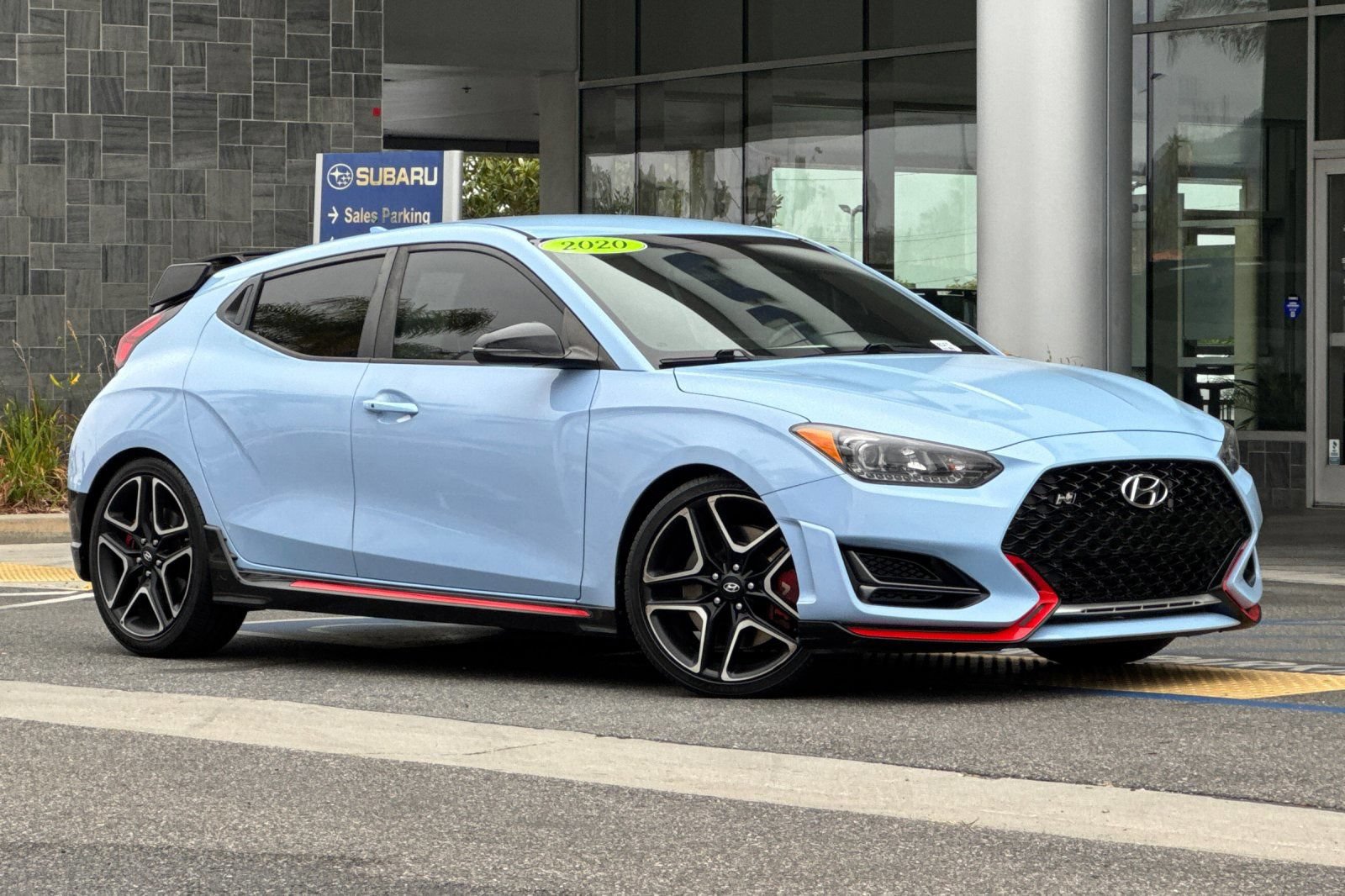 Used 2020 Hyundai Veloster N w/ Performance Package FWD image 2