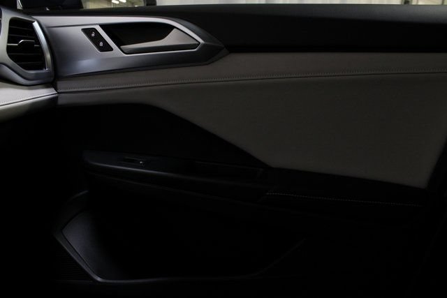 New 2026 Volkswagen Taos SE AWD/4WD image 17