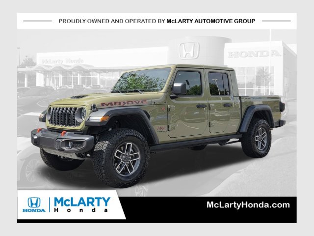 Used 2025 Jeep Gladiator Mojave w/ Convenience Group