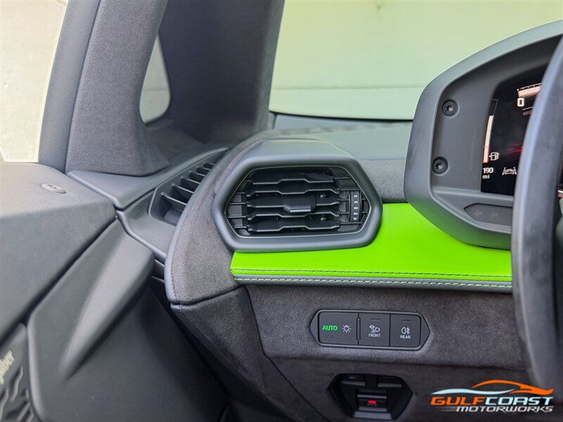 Used 2026 Lamborghini Temerario AWD/4WD image 16