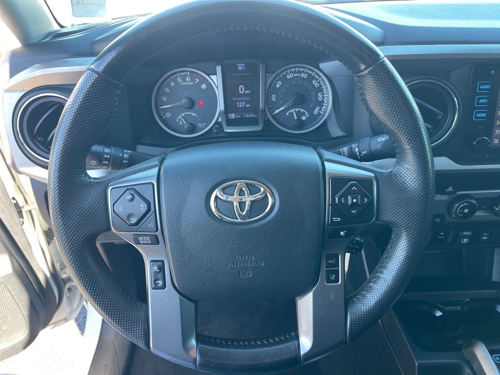 Used 2018 Toyota Tacoma SR5 image 7