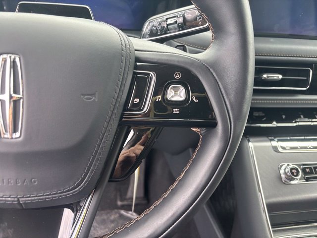 New 2026 Lincoln Aviator AWD image 18