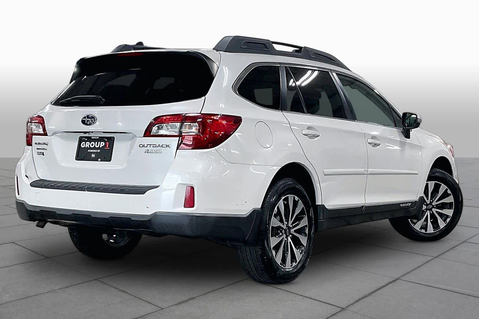 Used 2015 Subaru Outback 2.5i Limited AWD/4WD image 13