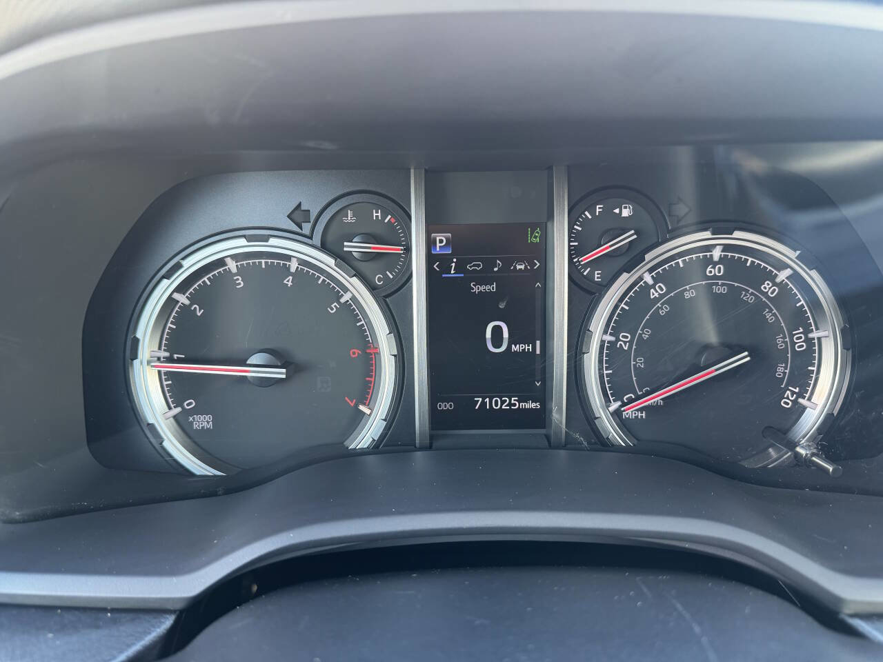 Used 2022 Toyota 4Runner TRD Off-Road AWD/4WD image 13