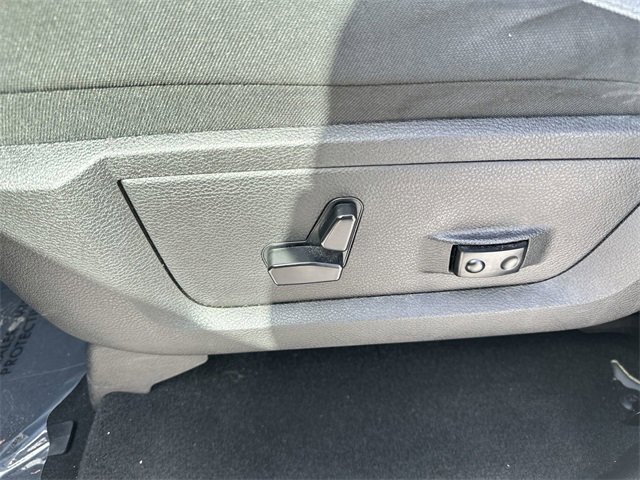 Used 2023 RAM 1500 Classic SLT w/ Trailer & Traction Group image 14