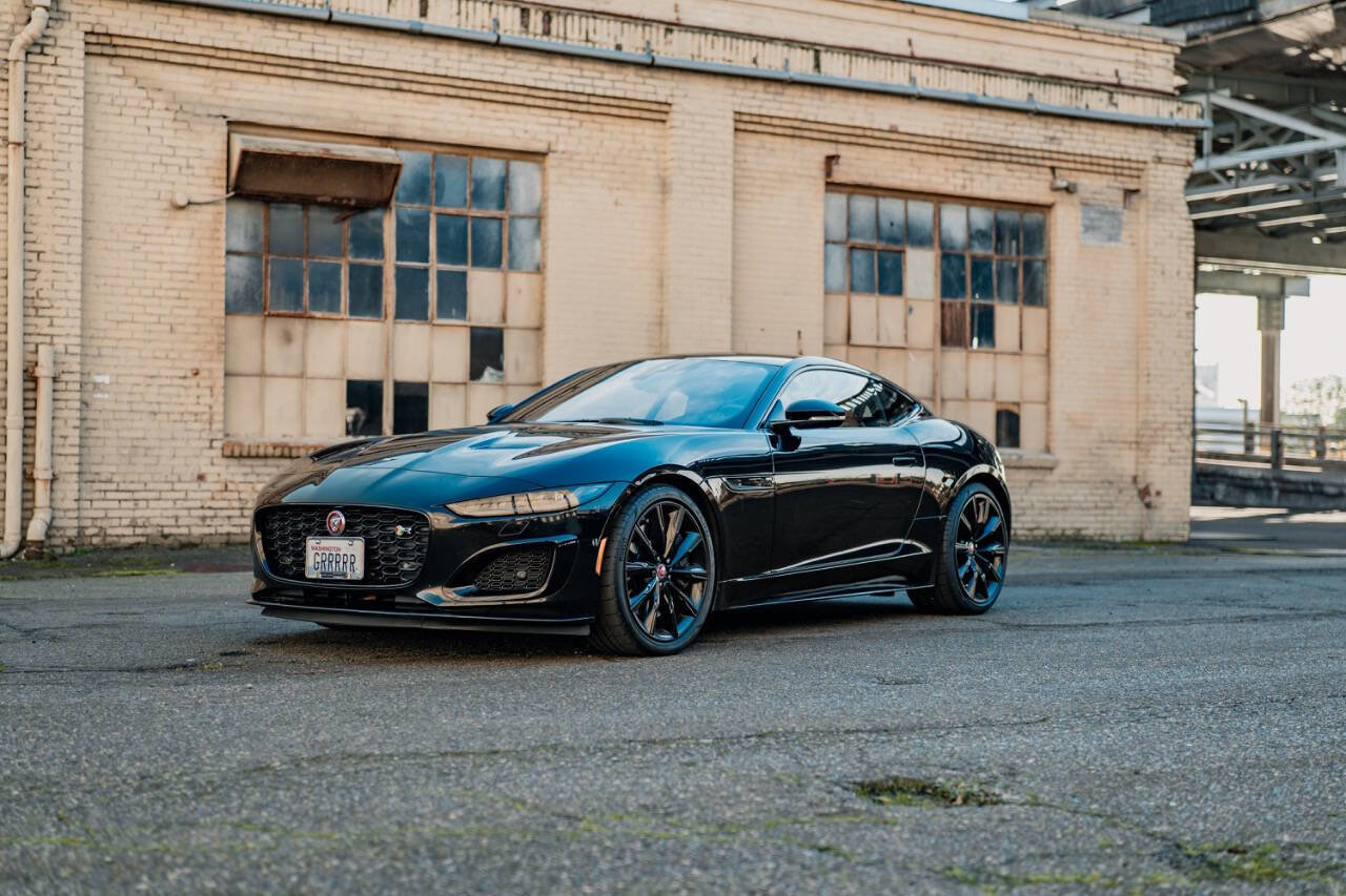 Used 2021 Jaguar F-TYPE R image 47
