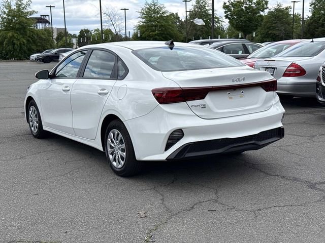 Used 2024 Kia Forte LX FWD image 4