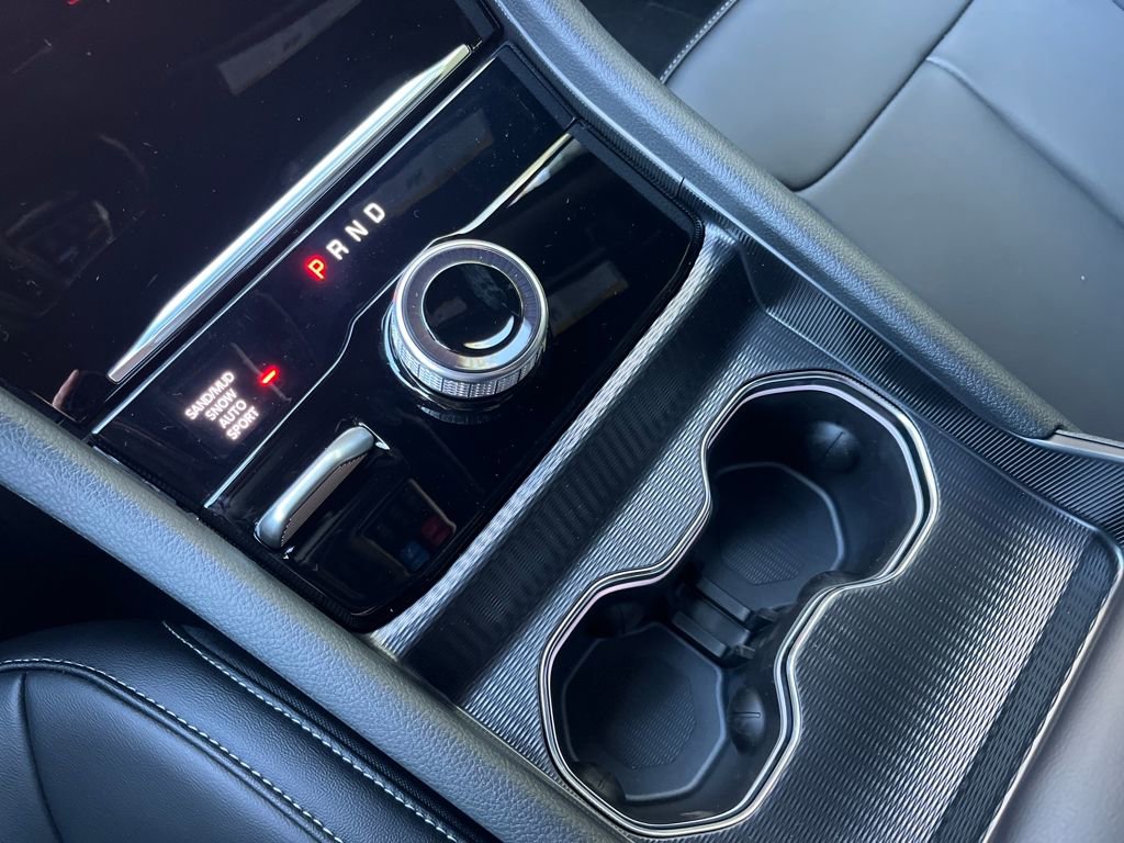 New 2025 Jeep Grand Cherokee Limited w/ Trailer Tow Package image 22