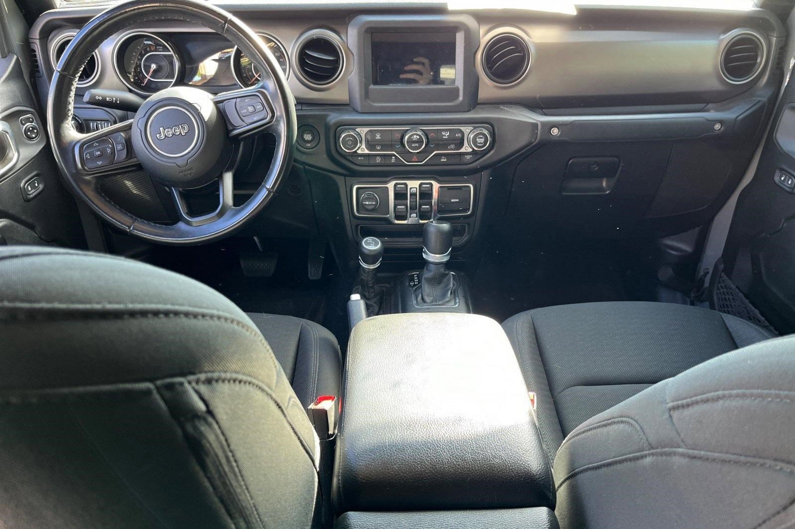 Used 2020 Jeep Gladiator Sport w/ Quick Order Package 24S image 8