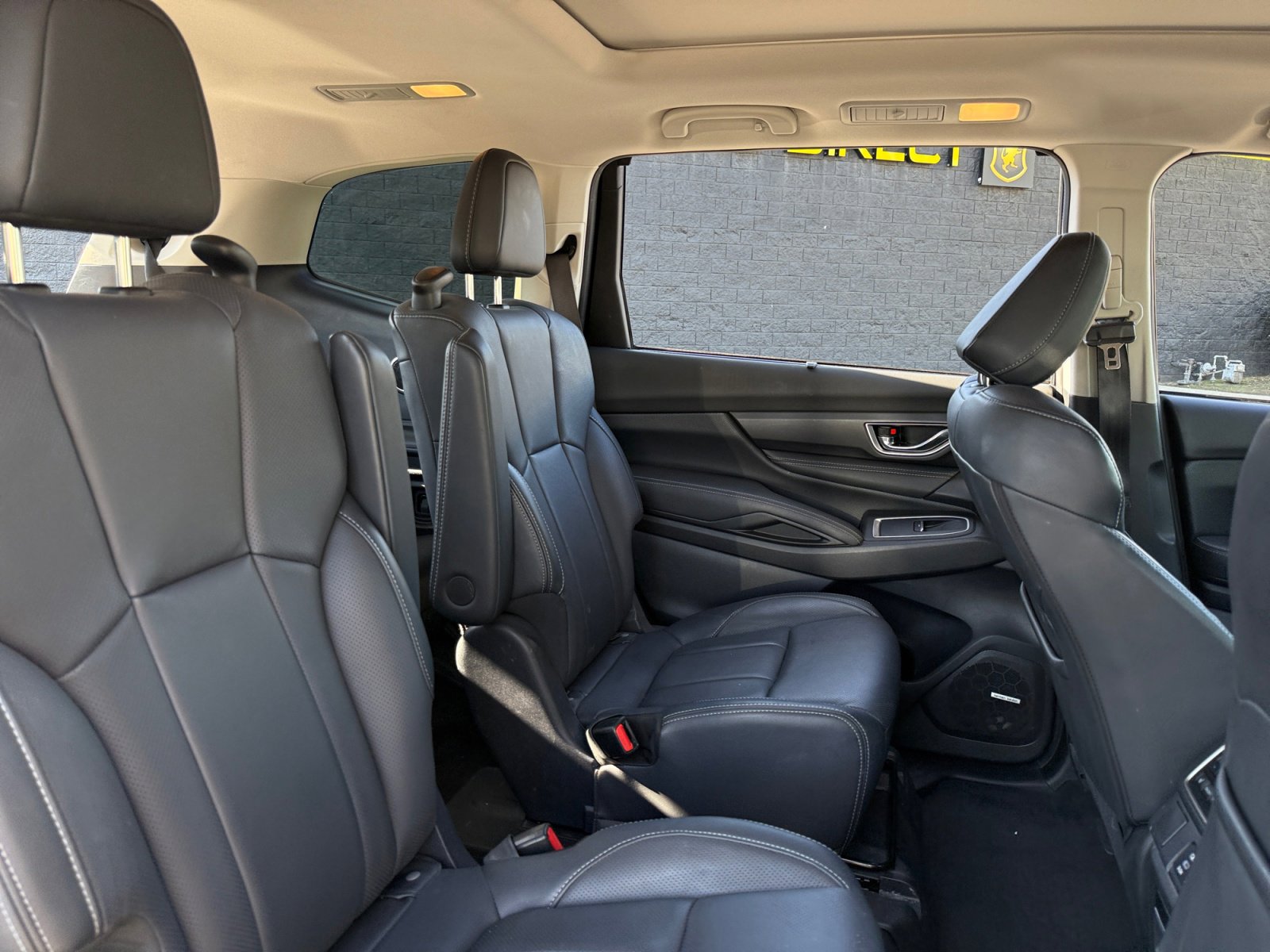 Used 2023 Subaru Ascent Limited w/ Technology Package image 19