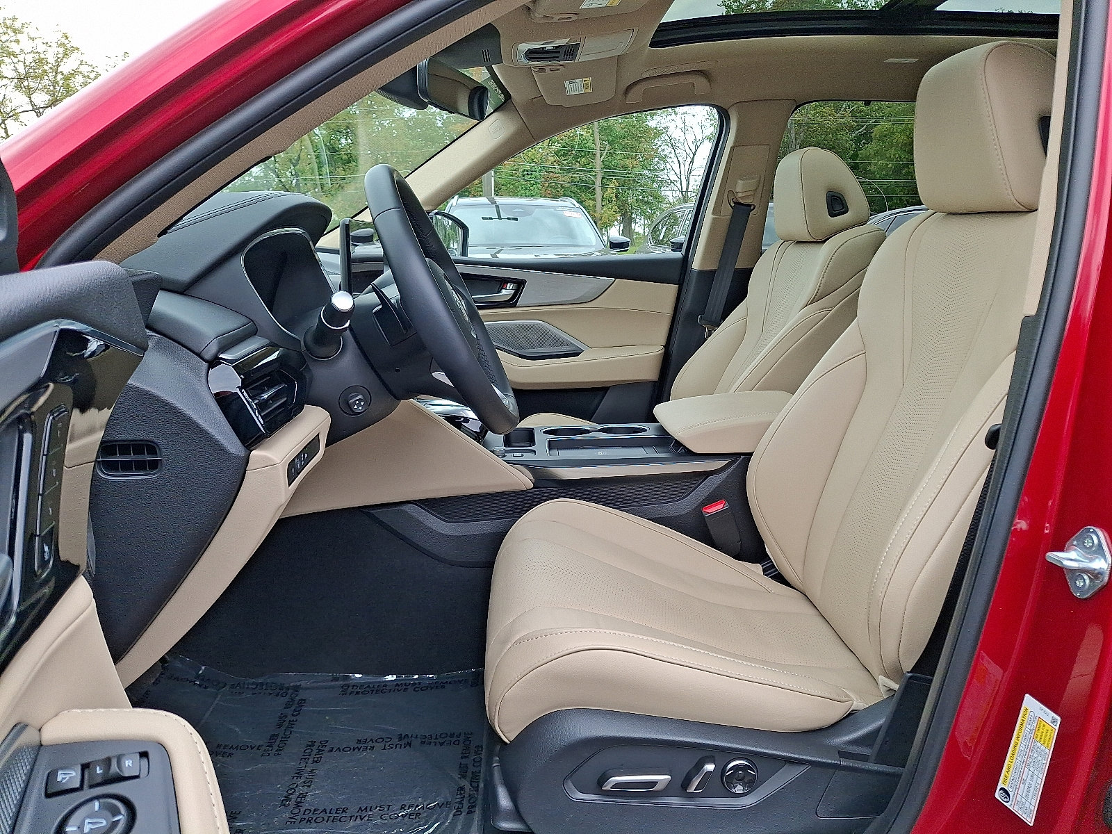 Certified 2025 Acura MDX SH-AWD w/ Technology Package image 13