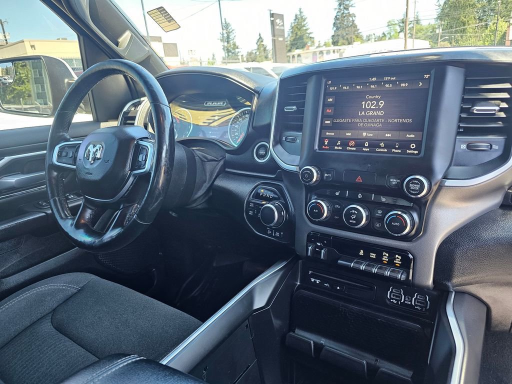 Used 2019 RAM 1500 Big Horn AWD/4WD image 12