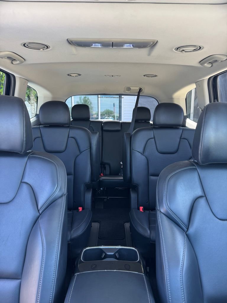 Used 2025 Kia Telluride S image 16