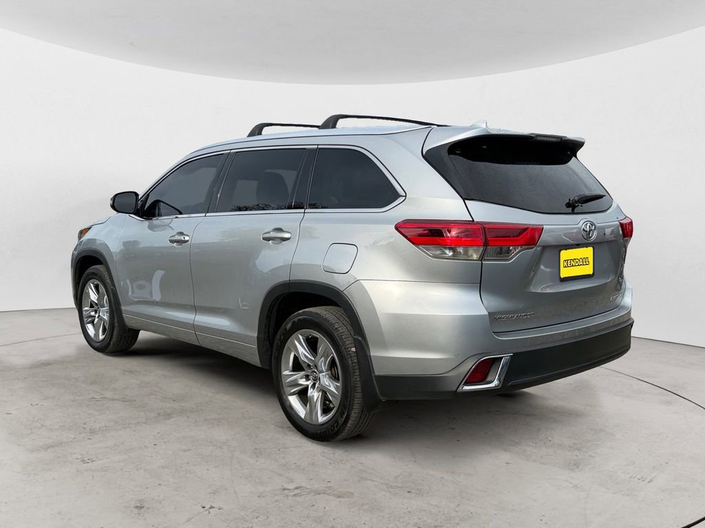 Used 2018 Toyota Highlander Limited AWD/4WD image 3
