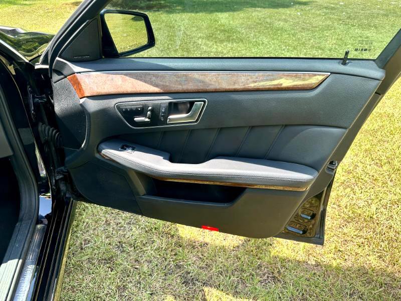 Used 2012 Mercedes-Benz E 350 BlueTEC Sedan image 8