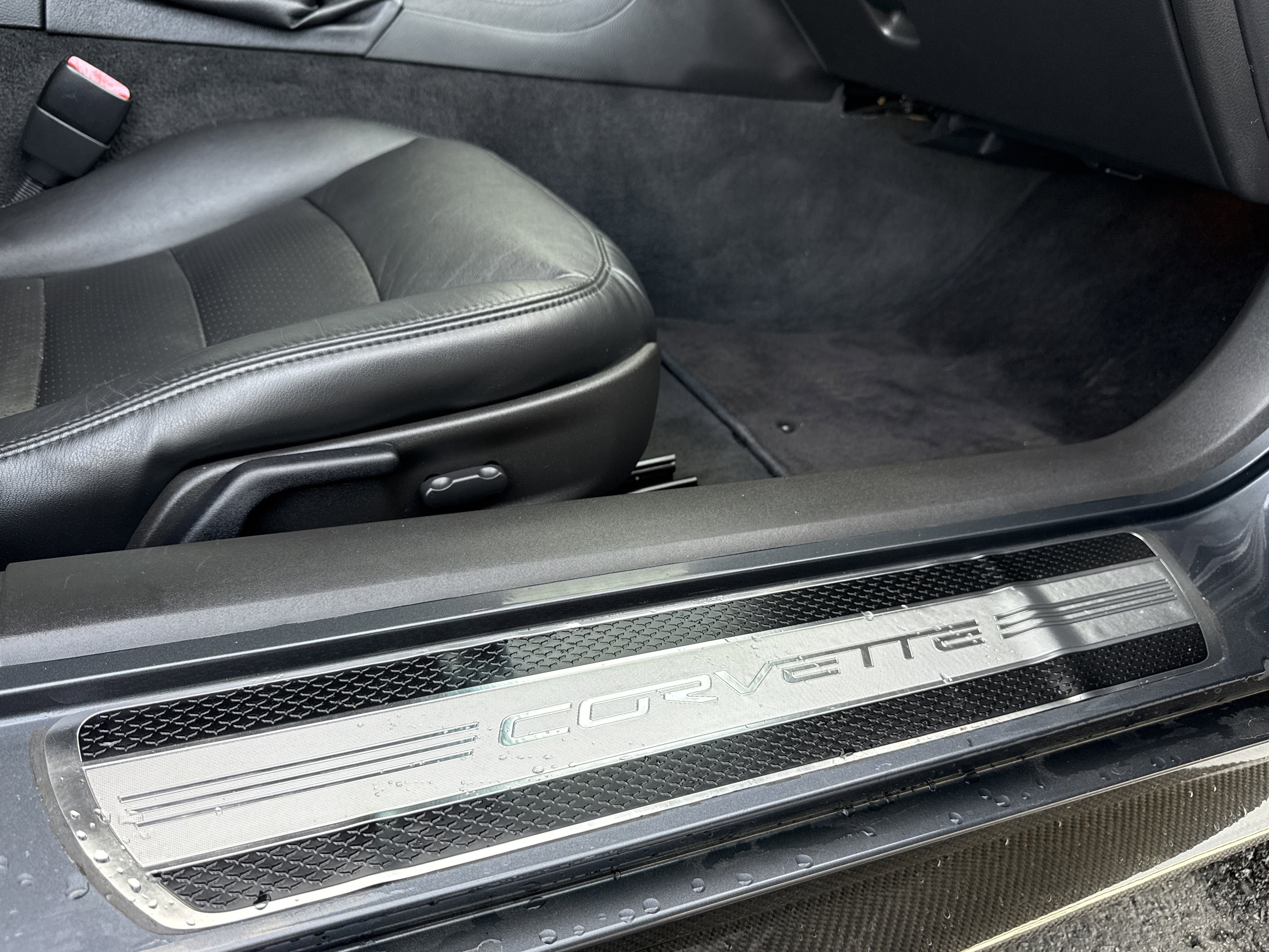 Used 2011 Chevrolet Corvette Grand Sport w/ Preferred Equipment Group image 30