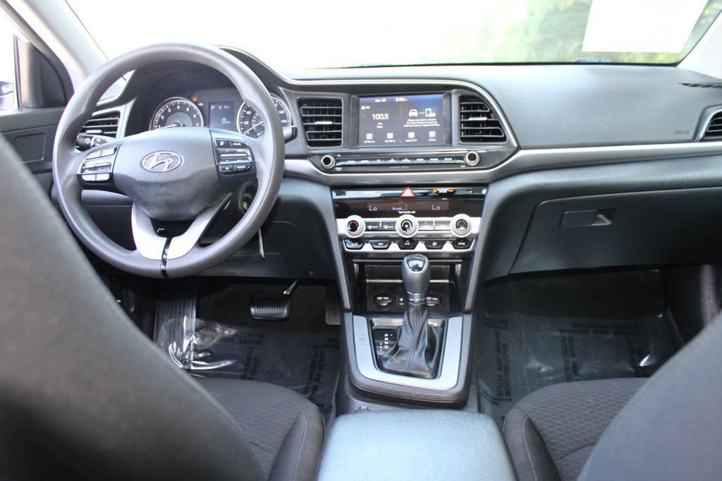 Used 2020 Hyundai Elantra SEL w/ Cargo Package (C1) image 34