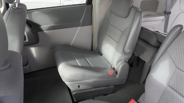 Used 2010 Chrysler Town & Country LX w/ Entertainment Group #1 FWD image 15