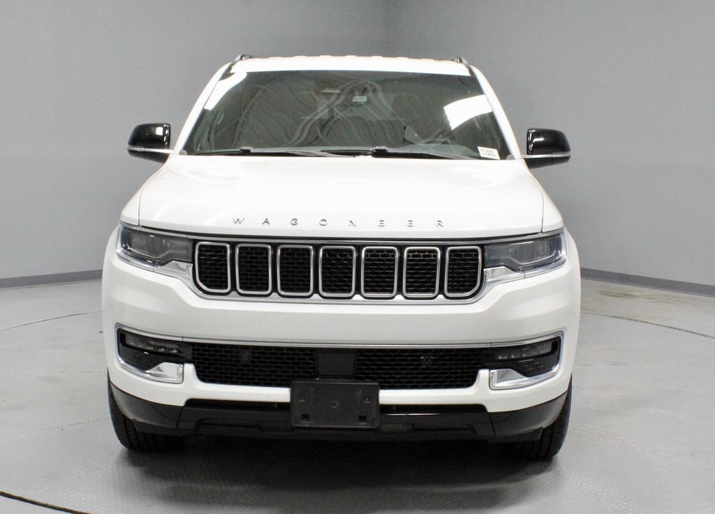 Used 2023 Jeep Wagoneer 2WD image 7