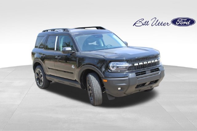 New 2026 Ford Bronco Sport Outer Banks AWD/4WD image 2