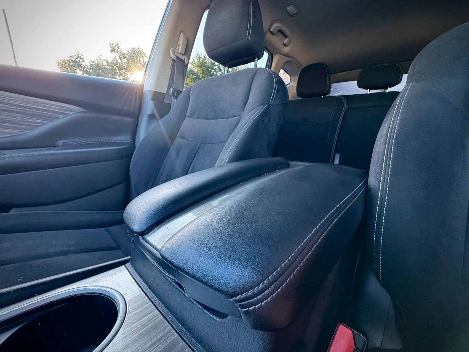 Used 2018 Nissan Murano SV FWD image 32