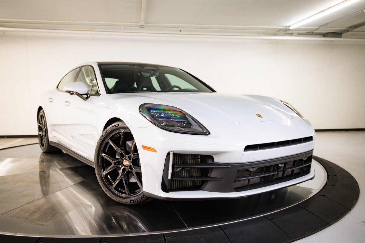 New 2026 Porsche Panamera 4 AWD/4WD image 9