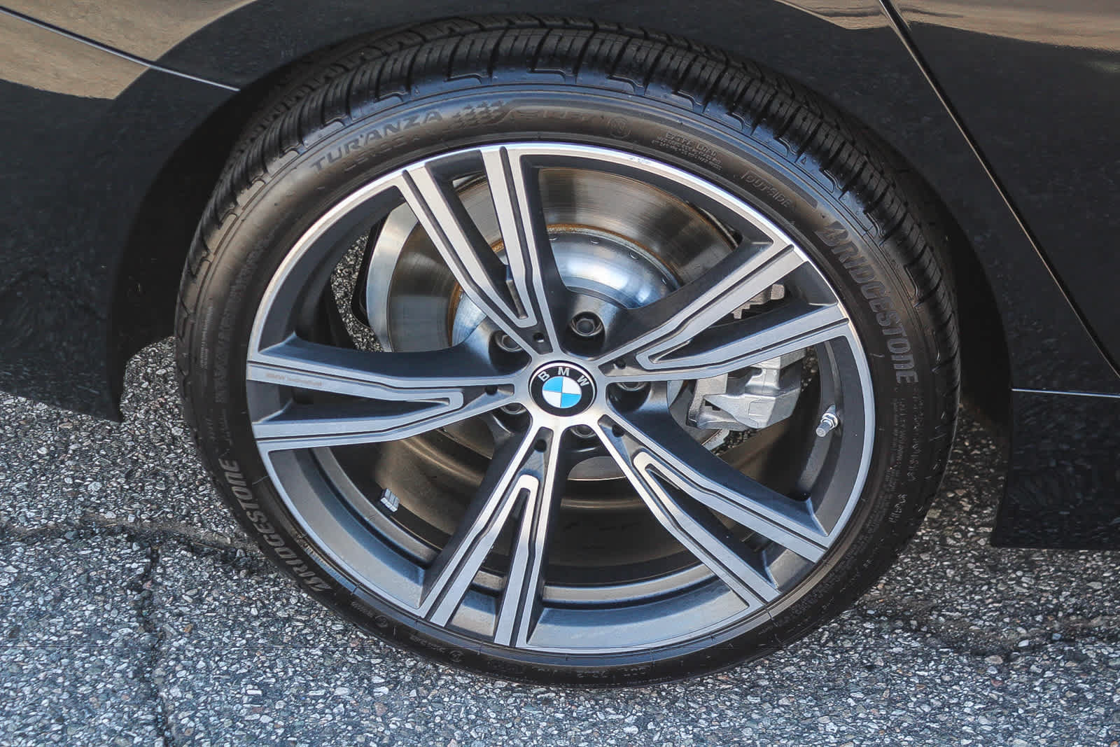 Used 2024 BMW 330i Sedan w/ Convenience Package RWD image 8