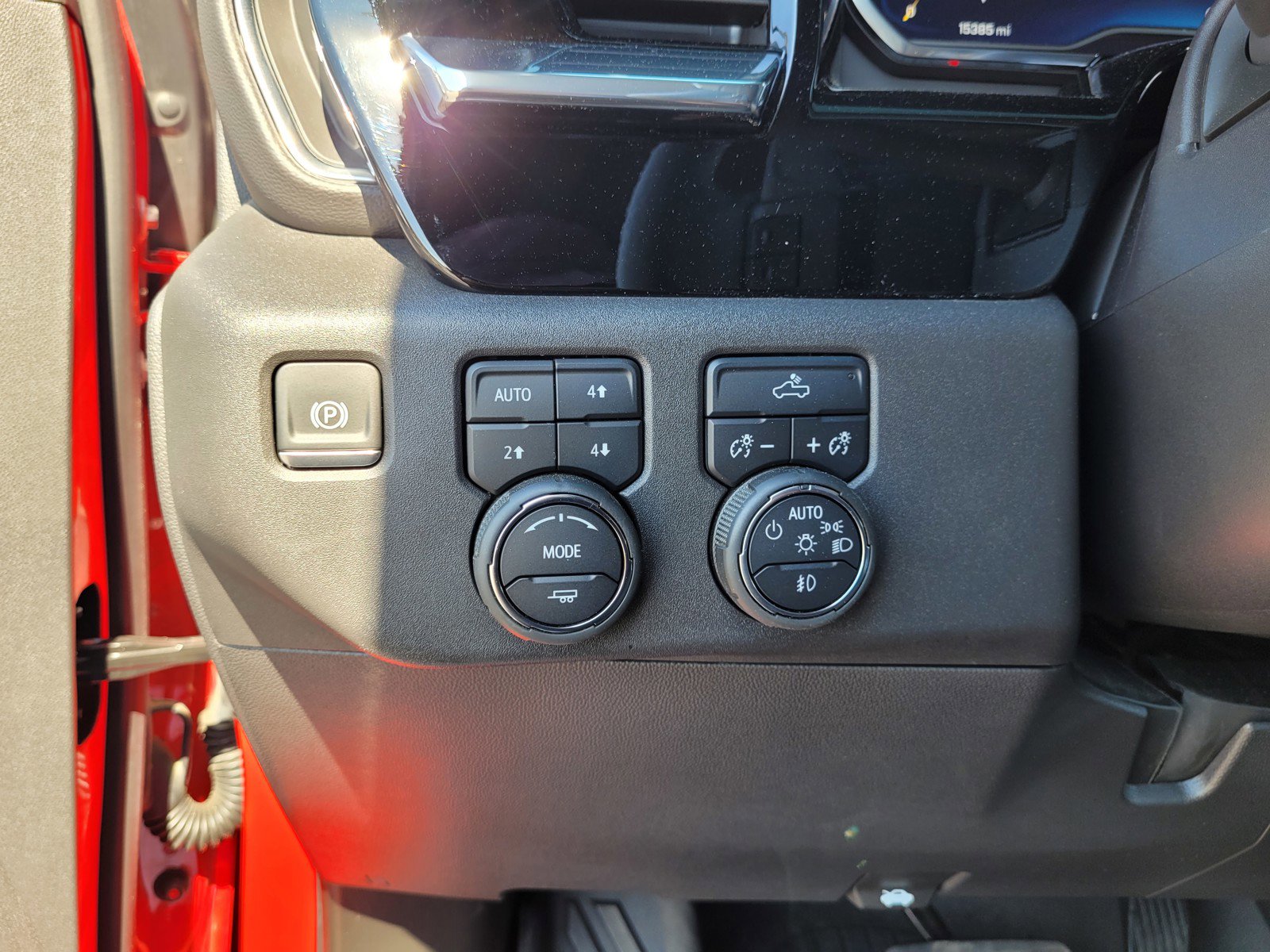 Used 2024 Chevrolet Silverado 1500 LT Trail Boss w/ Convenience Package II image 23