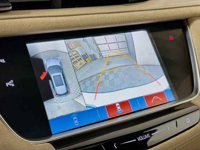 Used 2018 Cadillac XT5 Platinum w/ Driver Assist Package AWD/4WD image 14