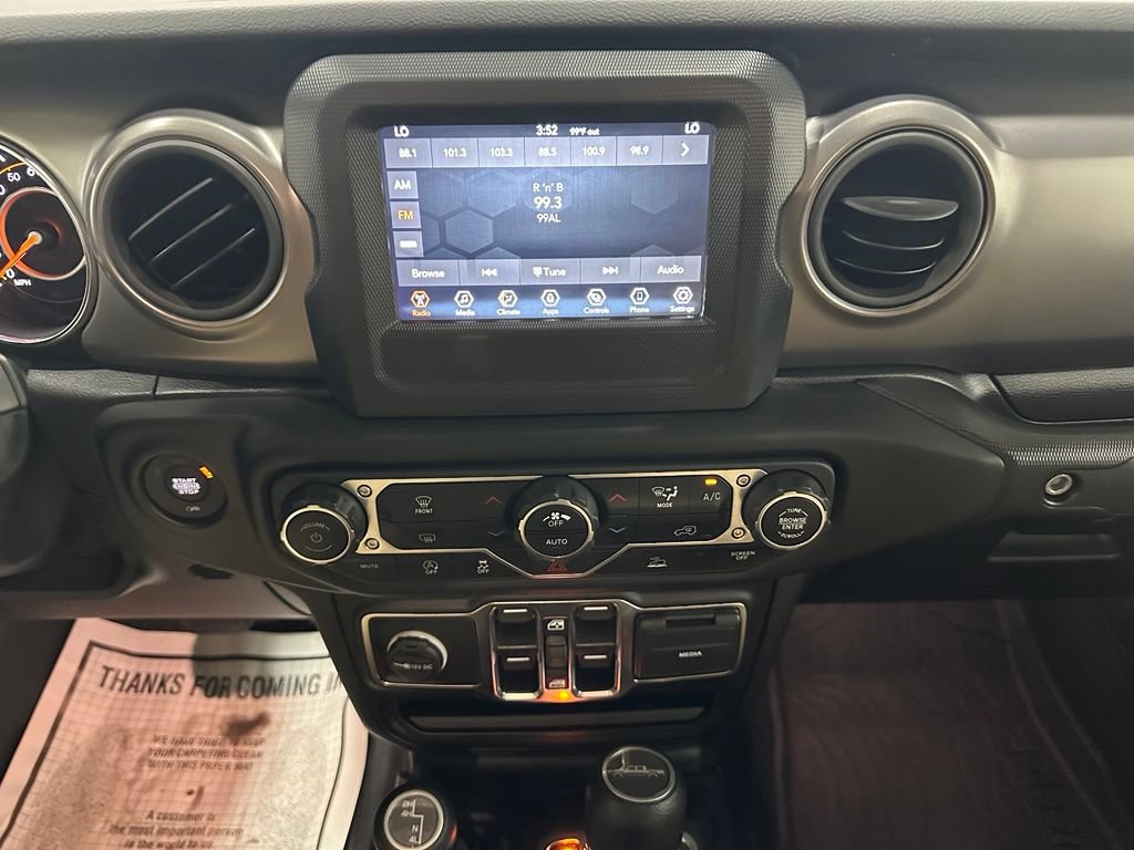 Used 2023 Jeep Gladiator Sport AWD/4WD image 25