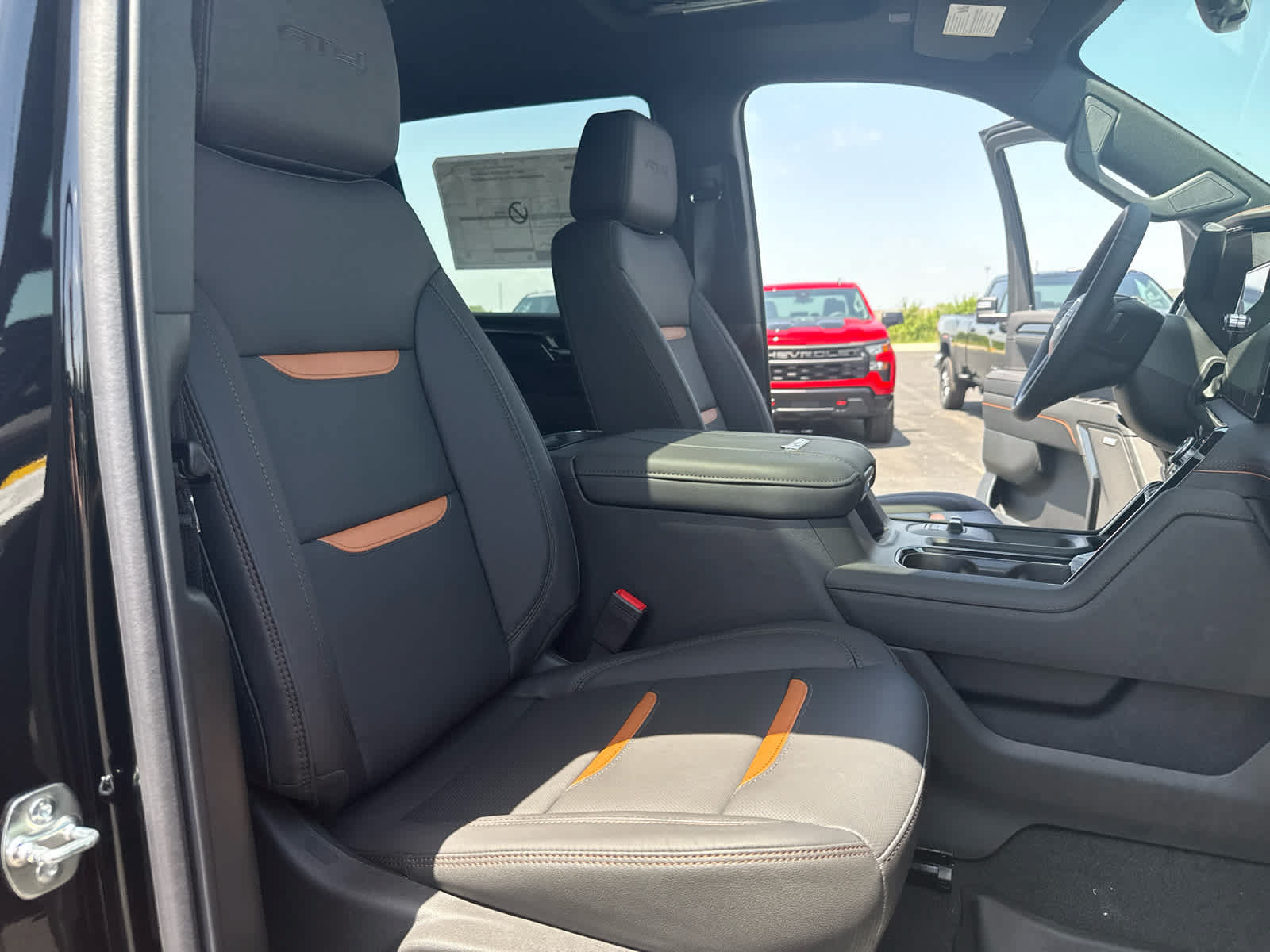 New 2026 GMC Sierra 3500 AT4 w/ AT4 Premium Plus Package AWD/4WD image 28
