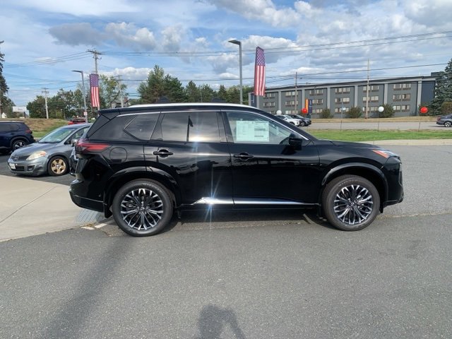 New 2026 Nissan Rogue Platinum image 8